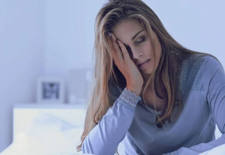 mất ngủ do estrogen