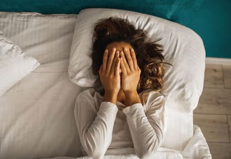 mất ngủ rối loạn kinh nguyệt