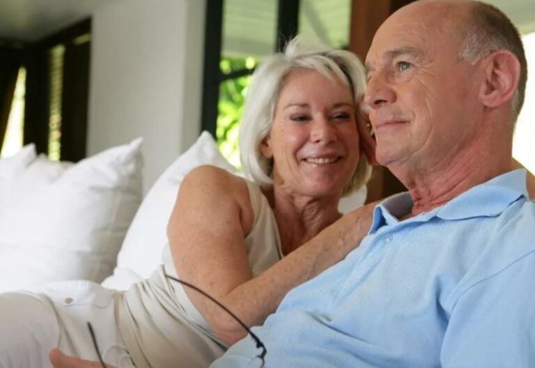 tình dục sau mãn kinh