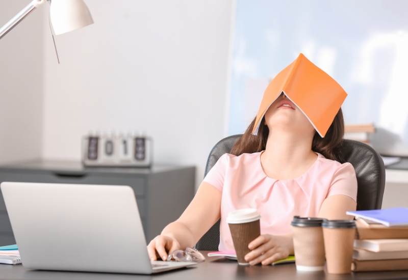 mệt mỏi cạn kiệt năng lượng