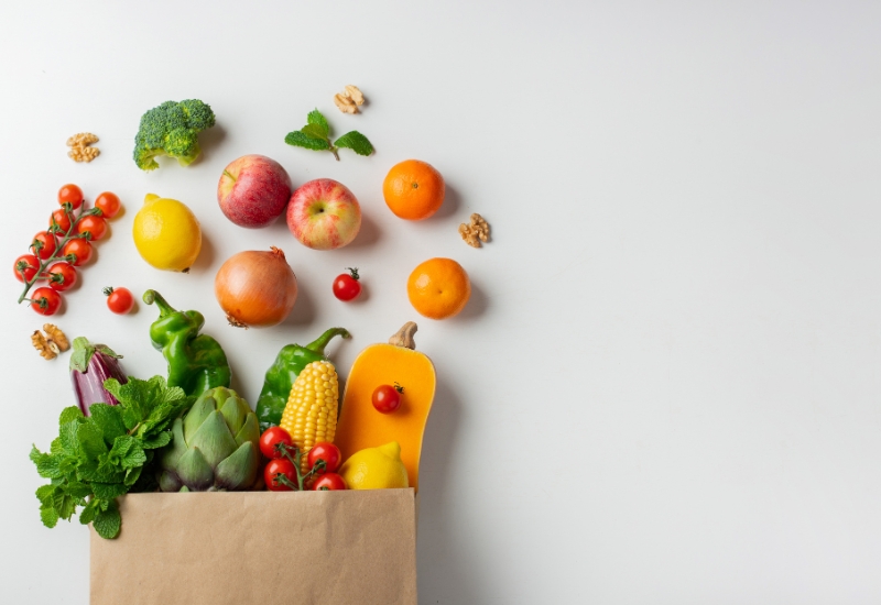 sống khỏe kiêng ăn gì